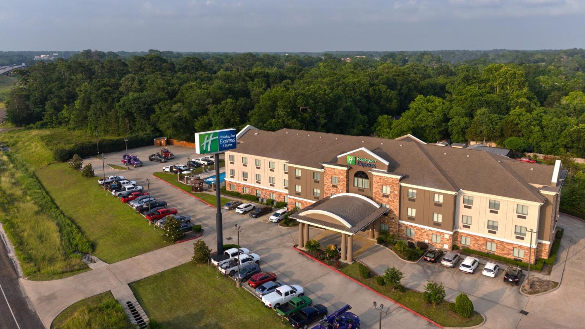 Holiday Inn Express & Suites Cleveland By Ihg Εξωτερικό φωτογραφία
